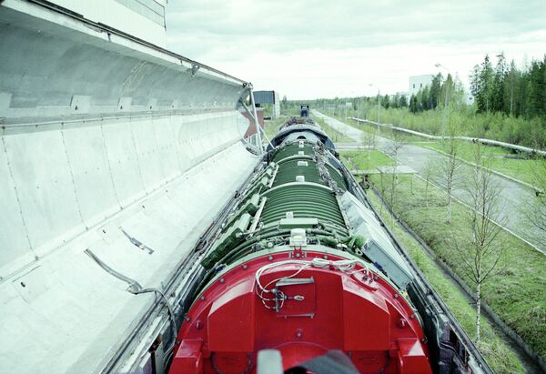 Russia Launches Rail-Mobile ICBM Project - Sputnik International