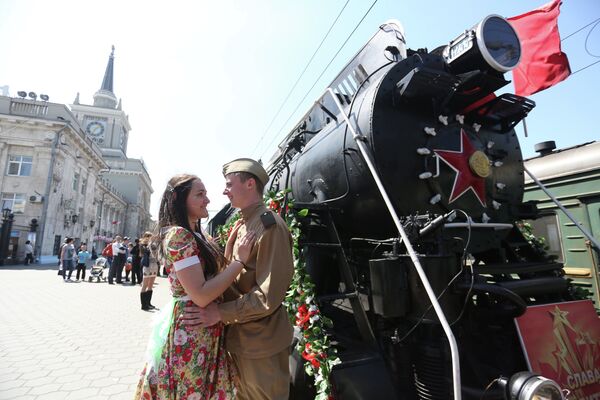 Victory Steam Train Arrives in Volgograd - Sputnik International