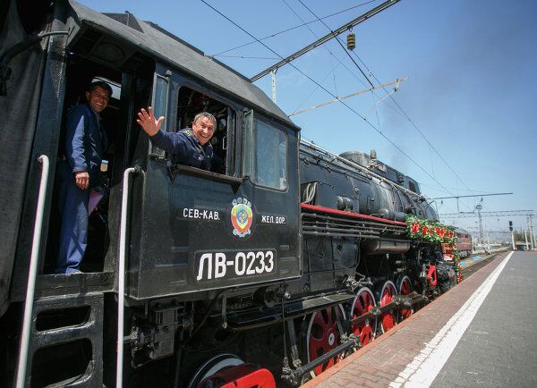 Victory Steam Train Arrives in Volgograd - Sputnik International