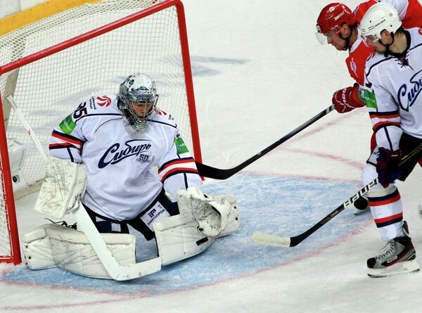Hockey: Spartak Signs Goalie Glass - Sputnik International