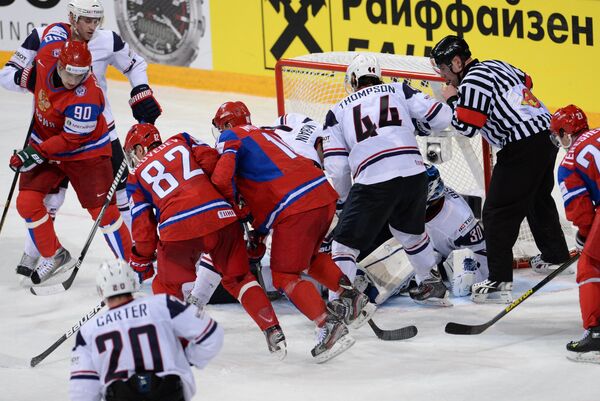 Hockey Worlds: Russia Scores Late to Beat U.S. - Sputnik International