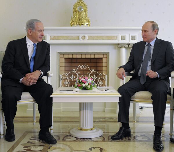 Netanyahu Meets Putin to Discuss Syria - Sputnik International