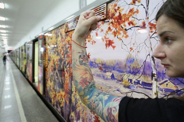 New Watercolors train exhibition in the Moscow metro - Sputnik International