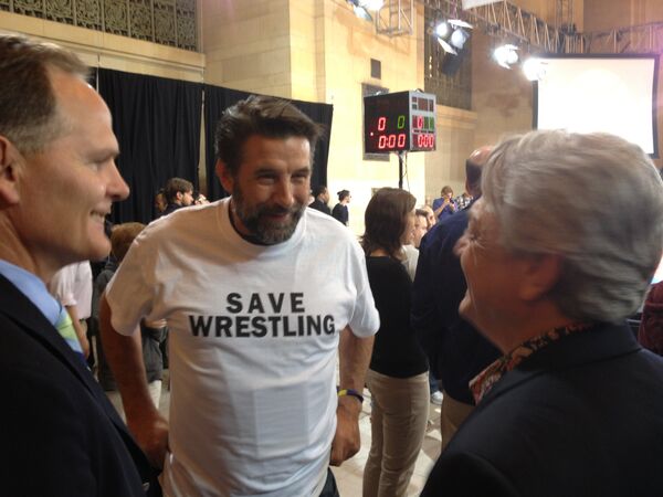 American film actor Billy Baldwin, a lifelong wrestling participant and fan, is aiding the effort to keep wrestling an Olympic sport American film actor Billy Baldwin, a lifelong wrestling participant and fan, is aiding the effort to keep wrestling an Olympic sport - Sputnik International