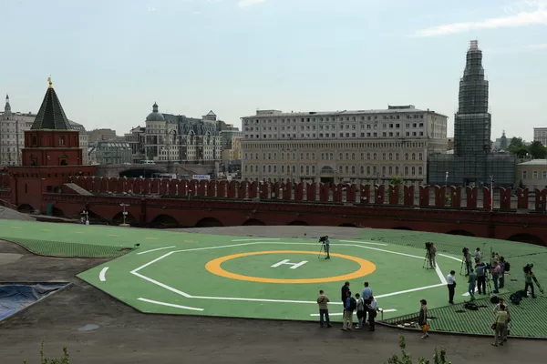 Helicopter pad for President Vladimir Putin’s Mi-8 in the Kremlin - Sputnik International