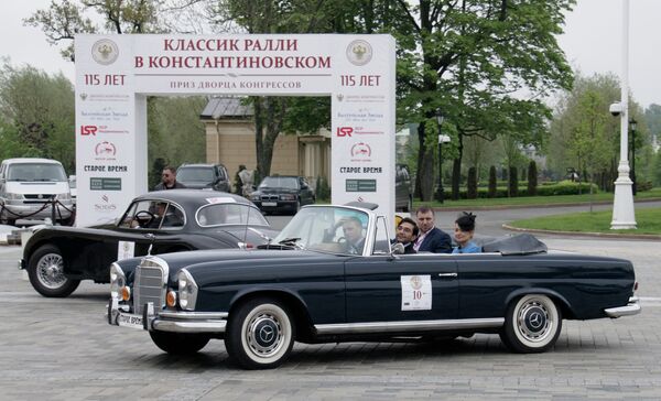 Classic Car Rally in St. Petersburg - Sputnik International