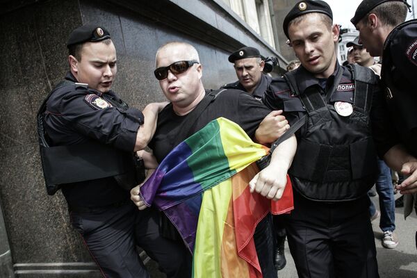 30 Held at Moscow Gay Pride Rally - Sputnik International