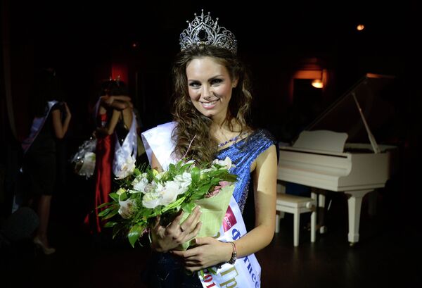 Darya Ulyanova has been crowned as Miss Moscow 2013 - Sputnik International
