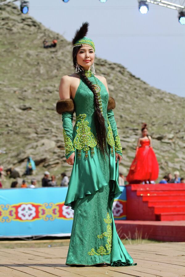 Shaman rituals and a beauty contest at an indigenous festival in Siberia - Sputnik International