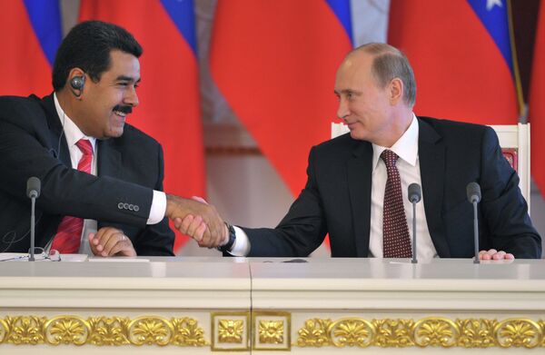 Nicolas Maduro and Vladimir Putin - Sputnik International