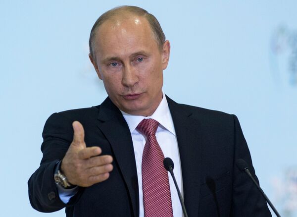 Do Sport or Take Viagra, Putin Tells University Games Critics - Sputnik International