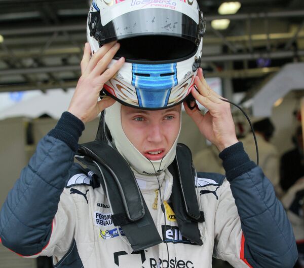 Sergei Sirotkin ould be the youngest driver in F1 history if he debuts at the first race of next season. - Sputnik International