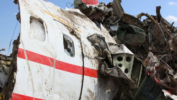 Poland asks for Kaczynski plane debris to be handed over to Poland and the Polish people - Sputnik International