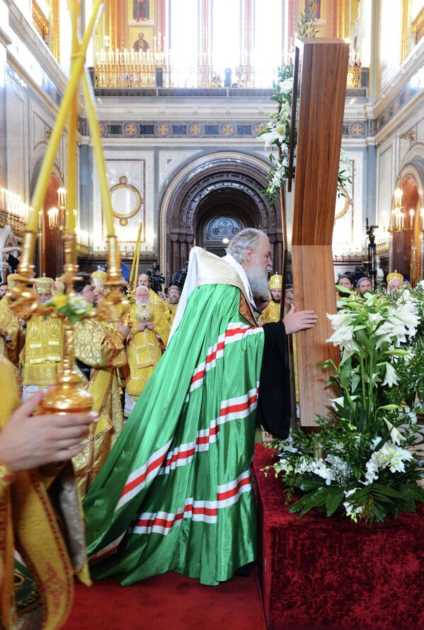 Patriarch Holds Service to Mark 1025th Anniversary of Russia’s Baptism - Sputnik International