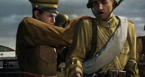 A Russian officer in the video game shoves a subordinate who complains about being unarmed before a battle. - Sputnik International