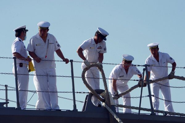 Japan Sends Destroyers to St. Petersburg - Sputnik International