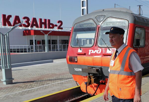 Putin Proposes Extending High-Speed Moscow-Kazan Railway to Siberia - Sputnik International