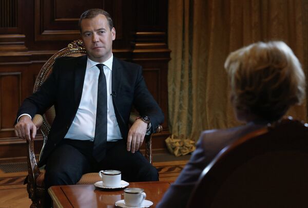 Russian Prime Minister Dmitry Medvedev during a Sunday interview with Russia Today - Sputnik International