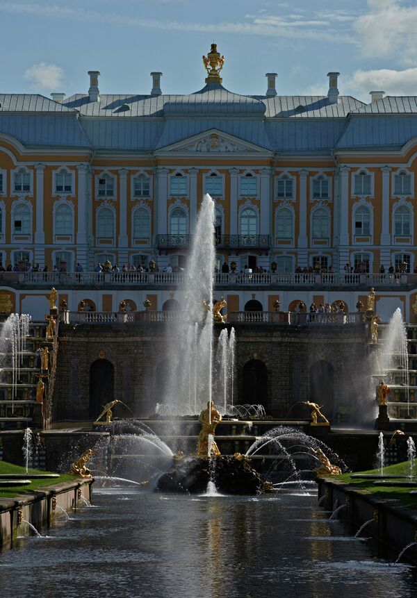 A Royal Residence by the Sea: Palaces, Parks and Fountains of Peterhof - Sputnik International