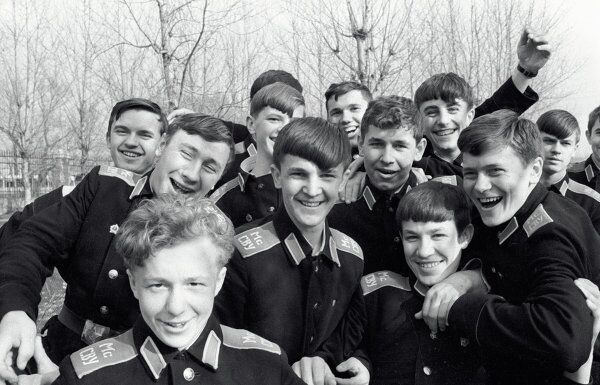 The Unbreakable Fraternity of the Suvorov School Students - Sputnik International