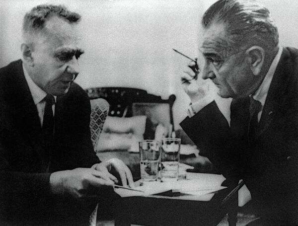 Soviet Premier Alexei Kosygin and US President Lyndon Johnson at the Glassboro Summit in June 1967. - Sputnik International
