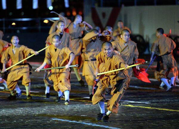 The delegation of monks from the Shaolin Monastery in China  is in Moscow to participate in the Spasskaya Bashnya international military music festival - Sputnik International