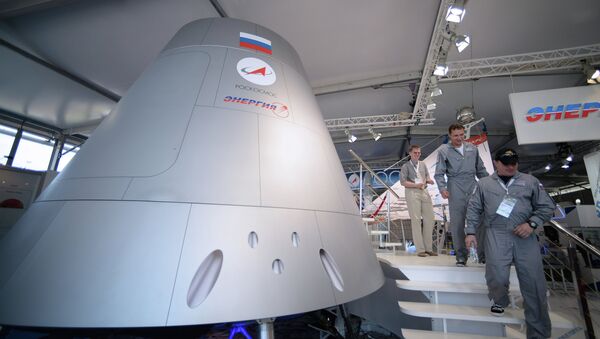 Full-scale model of a new-generation manned spacecraft showcased at the MAKS-2013 air show - Sputnik International