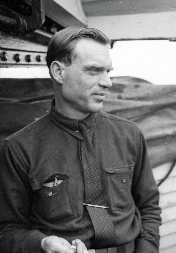 Soviet pilot Sigizmund Levanevsky - Sputnik International
