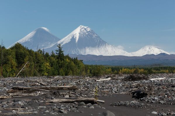 Volcanoes and Hot Springs on Russia’s Kamchatka Peninsula - Sputnik International