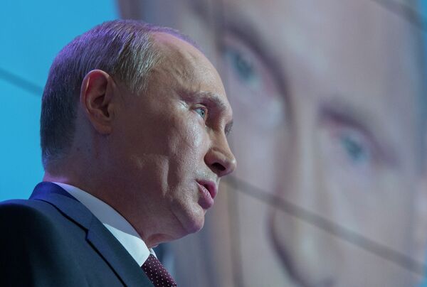 Vladimir Putin at the Valdai club meeting - Sputnik International