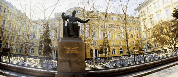 Composer Pyotr Tchaikovsky Monument in Moscow - Sputnik International