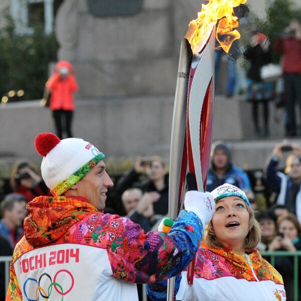 Olympic Flame Lighted in Moscow - Sputnik International