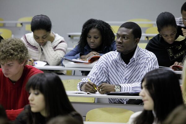 Foreign students attending class at People’s Friendship University of Russia (PFUR) - Sputnik International