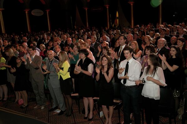 Butman’s final performance won a standing ovation from a packed audience at the National Building Museum in Washington. Butman’s final performance won a standing ovation from a packed audience at the National Building Museum in Washington. - Sputnik International