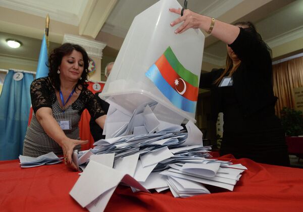 Observers Find Violations at 'All Stages' of Azerbaijan Elections - Sputnik International