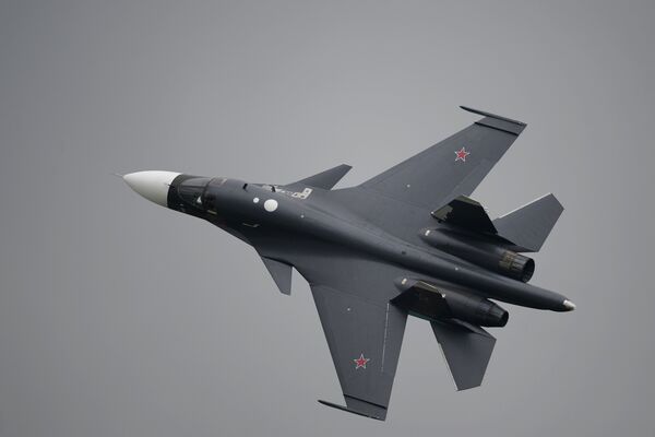 Su-34 Fullback strike aircraft - Sputnik International