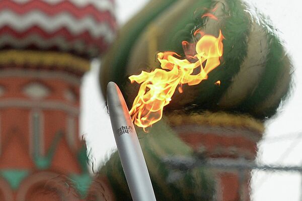 Sochi Olympic Flame Arrives at North Pole – Official - Sputnik International