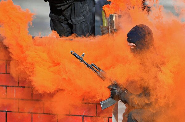 Elite Commando Units Thrill Spectators at Interpolitex-2013 Exhibition - Sputnik International