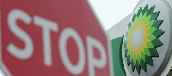 Вывеска одного из заправочных комплексов BP в Москве - Sputnik International