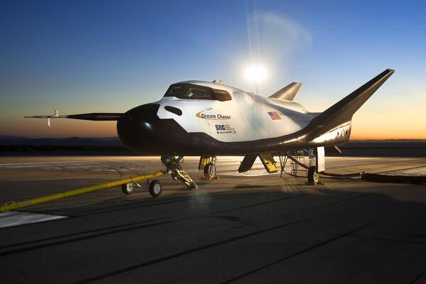 US Dream Chaser Spaceplane Looks Eerily Similar to 40-Year-Old Soviet Design US Dream Chaser Spaceplane Looks Eerily Similar to 40-Year-Old Soviet Design - Sputnik International