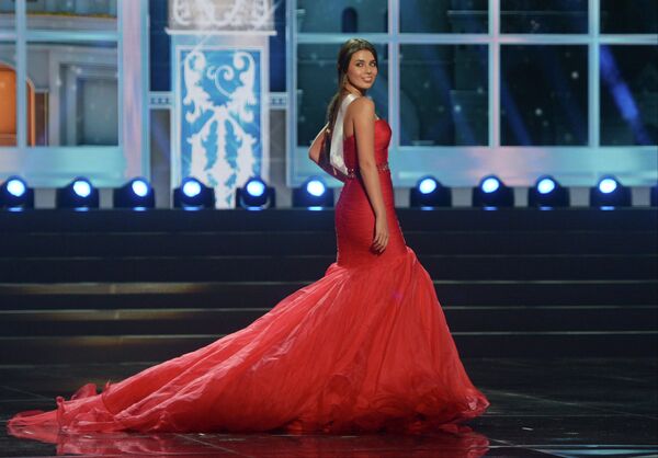 Miss Russia 2013, Elmira Abdrazakova - Sputnik International