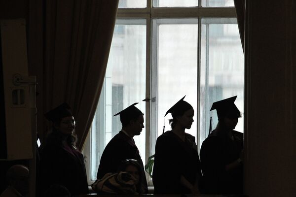 Bill to Mandate Law Degree for Russian Prosecutors - Sputnik International