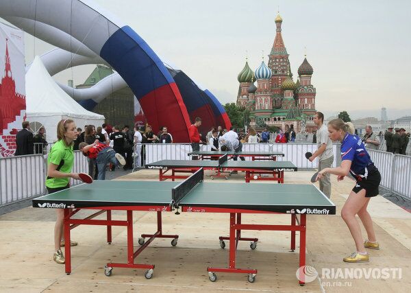 Red Square as Flowerbed, Runway and Ice Rink - Sputnik International