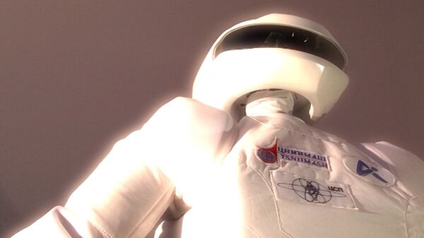 Robot Cosmonaut Shows Off Skills in Space - Sputnik International