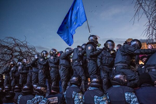 Members of Ukraine’s elite Berkut riot police - Sputnik International