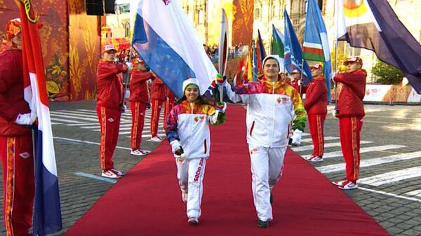 Highlights From First Half of Sochi Olympic Torch Relay - Sputnik International