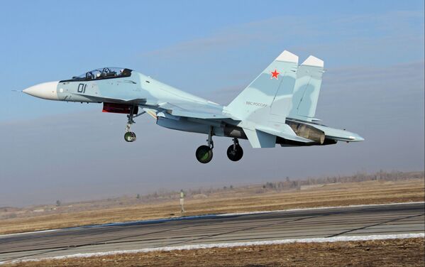 Siberian Air Base Gets New Russian Su-30SM Fighter Jets - Sputnik International