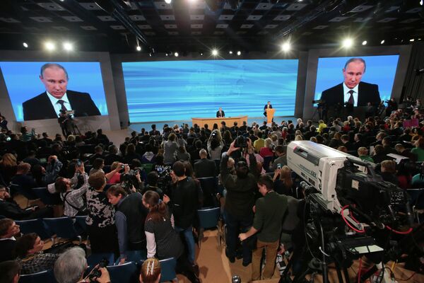 Vladimir Putin's press conference - Sputnik International