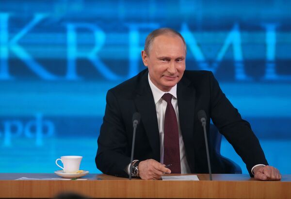 Russian President Vladimir Putin at marathon press conference - Sputnik International