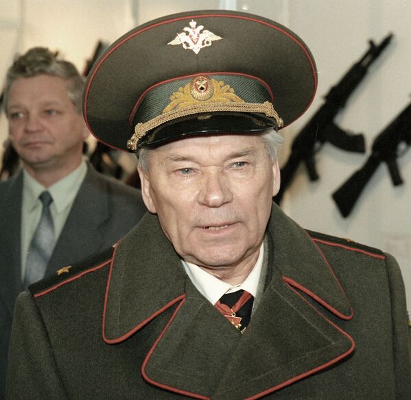 Mikhail Kalashnikov Dies at Age 94 - Sputnik International